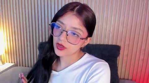Snapshot of lana_dol chatting on 18, 10, 2025 ... . . ... online show from 18, 10, 2025
