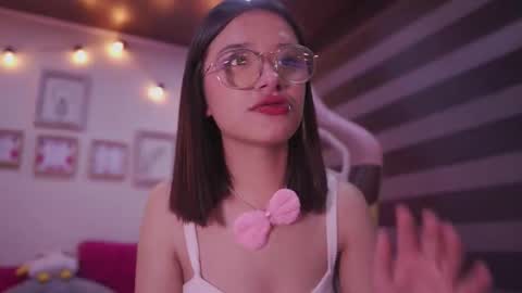 Snapshot of lana_dreams_ chatting on 13, 11, 2025 Lana online show from 13, 11, 2025