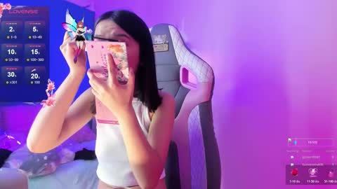 Snapshot of lana_dreams_ chatting on 21, 11, 2025 Lana online show from 21, 11, 2025