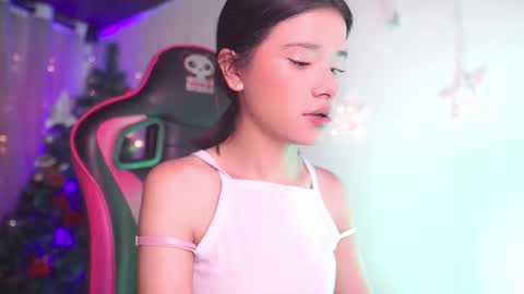 Snapshot of lana_dreams_ chatting on 16, 12, 2025 Lana online show from 16, 12, 2025