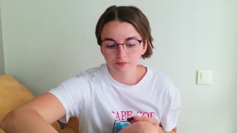Snapshot of lana_gl chatting on 24, 6, 2026 lana_gl online show from 24, 6, 2026