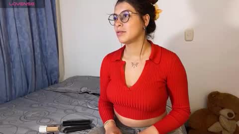 Lanadekievit online show from 2, 12, 2025