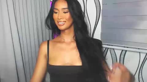 Snapshot of lanadel_hilton chatting on 11, 2, 2025 Lana online show from 11, 2, 2025