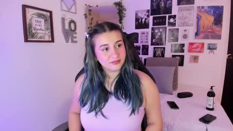 Snapshot of lanaherondale_ chatting on 5, 11, 2025 lanaherondale_ online show from 5, 11, 2025