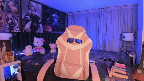 L A N A  online show from 13, 1, 2025