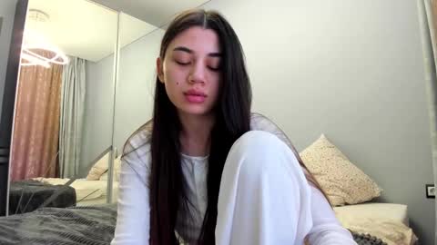 Snapshot of lanalandd chatting on 16, 10, 2025 Lana online show from 16, 10, 2025