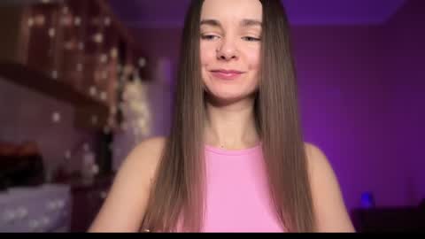 Snapshot of lanaloulou chatting on 25, 12, 2024 Lana online show from 25, 12, 2024
