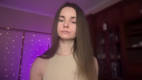 Snapshot of lanaloulou chatting on 22, 2, 2025 Lana online show from 22, 2, 2025