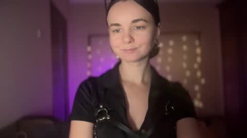 Snapshot of lanaloulou chatting on 14, 9, 2025 Lana online show from 14, 9, 2025