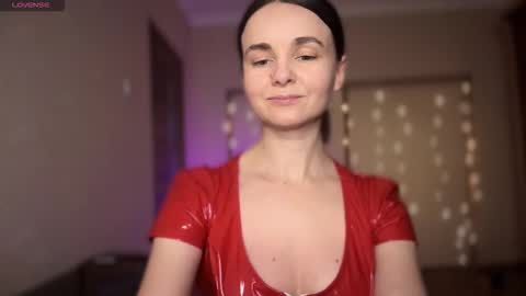 Snapshot of lanaloulou chatting on 9, 10, 2025 Lana online show from 9, 10, 2025