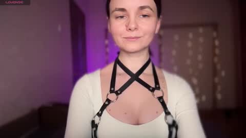 Lana online show from 3, 2, 2026