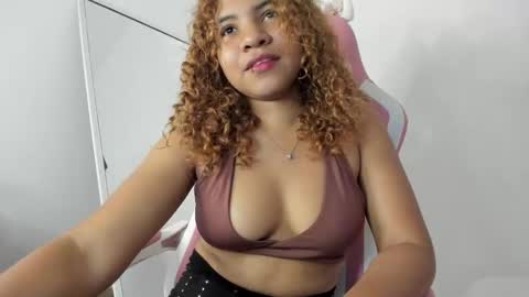 Snapshot of lanarouse1 chatting on 25, 1, 2025 Lana  online show from 25, 1, 2025