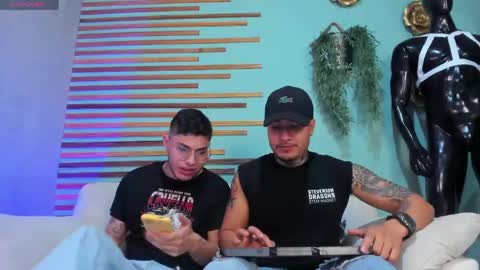Lance  Max  online show from 14, 4, 2026