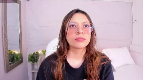 Snapshot of lanna_18_ chatting on 23, 6, 2026 Lanna online show from 23, 6, 2026
