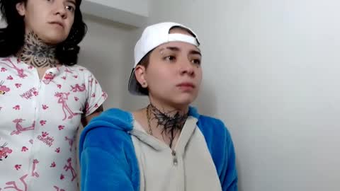 Snapshot of lannie_gonzales chatting on 6, 3, 2025 LANNIE   online show from 6, 3, 2025