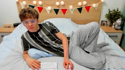 Fandi online show from 7, 1, 2025