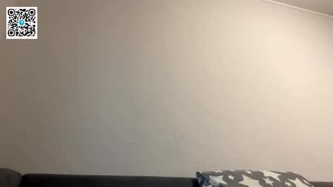 Snapshot of lapussia chatting on 2, 10, 2025 Olena online show from 2, 10, 2025