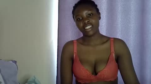 Snapshot of lara5872 chatting on 6, 4, 2026 lara online show from 6, 4, 2026