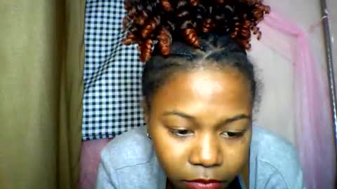 lara_belle online show from 10, 6, 2026