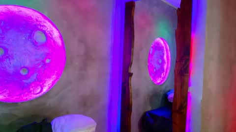 lara_curly online show from 22, 6, 2026