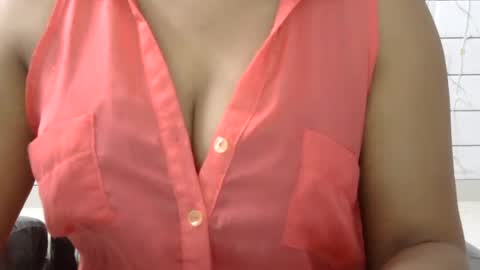 Anshika rai online show from 25, 6, 2026