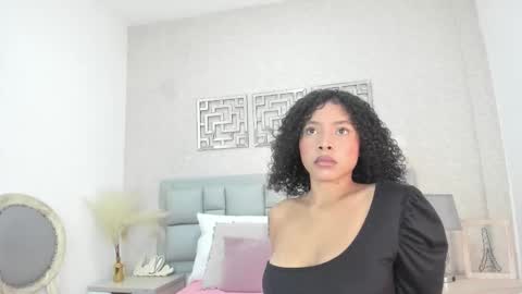 Snapshot of lara_spaark chatting on 12, 1, 2026 lara_spaark online show from 12, 1, 2026