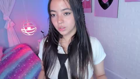 lara online show from 26, 9, 2025