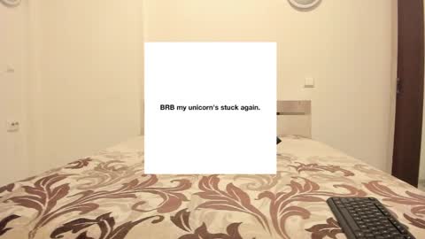 Lara online show from 8, 4, 2026