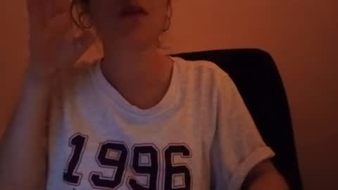 larafox22 online show from 17, 4, 2026