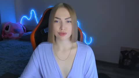 LaraKrein lk online show from 5, 4, 2026