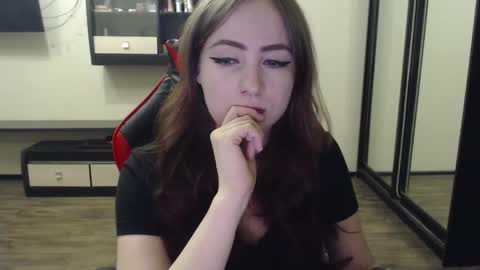 Snapshot of laralianna chatting on 25, 2, 2025 Laralianna online show from 25, 2, 2025