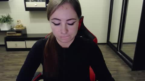 Snapshot of laralianna chatting on 16, 9, 2025 Laralianna online show from 16, 9, 2025