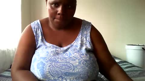 Snapshot of laralovex chatting on 22, 1, 2025 laralovex online show from 22, 1, 2025