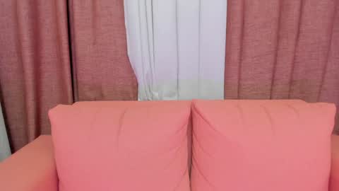 Lara Murphy online show from 6, 2, 2025