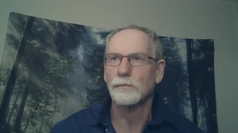 Snapshot of larbie chatting on 15, 2, 2025 Larbie online show from 15, 2, 2025