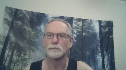 Snapshot of larbie chatting on 15, 2, 2025 Larbie online show from 15, 2, 2025