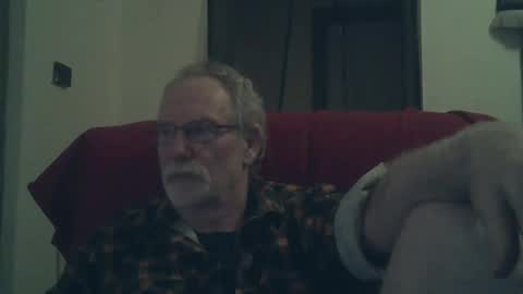 Snapshot of larbie chatting on 8, 3, 2025 Larbie online show from 8, 3, 2025