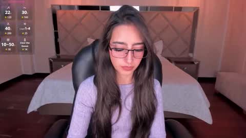 Larisa Smirnov online show from 3, 11, 2025