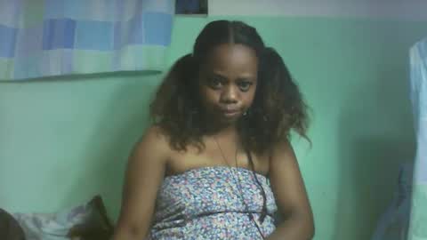 larissa645771 online show from 17, 10, 2025