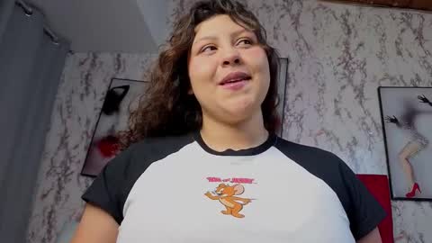 larissa_antonella online show from 13, 2, 2026