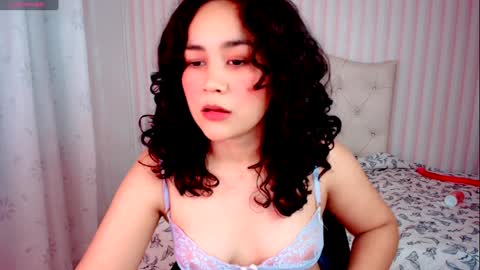 Snapshot of larissalove_doll chatting on 25, 1, 2025 Larissas online show from 25, 1, 2025