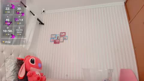 Snapshot of larissalove_doll chatting on 29, 9, 2025 Larissas online show from 29, 9, 2025