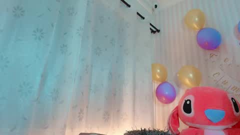 Snapshot of larissalove_doll chatting on 10, 10, 2025 Larissas online show from 10, 10, 2025