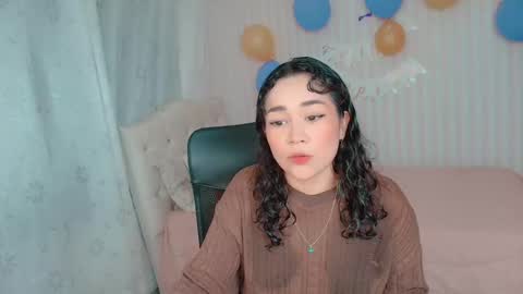 Snapshot of larissalove_doll chatting on 19, 10, 2025 Larissas online show from 19, 10, 2025