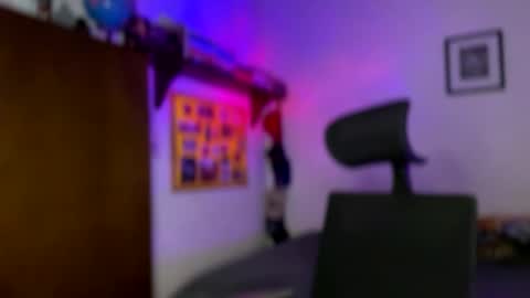 Snapshot of larry_jones chatting on 31, 12, 2024 andrew online show from 31, 12, 2024