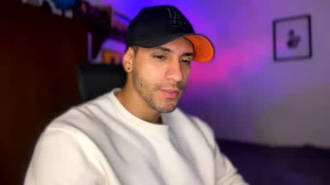 Snapshot of larry_jones chatting on 3, 1, 2025 andrew online show from 3, 1, 2025