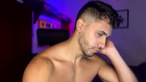 Snapshot of larry_jones chatting on 26, 1, 2025 andrew online show from 26, 1, 2025