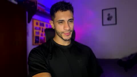 Snapshot of larry_jones chatting on 1, 2, 2025 andrew online show from 1, 2, 2025