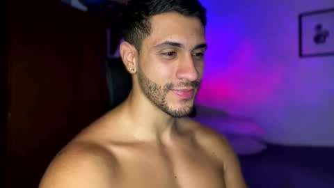 Snapshot of larry_jones chatting on 8, 2, 2025 andrew online show from 8, 2, 2025