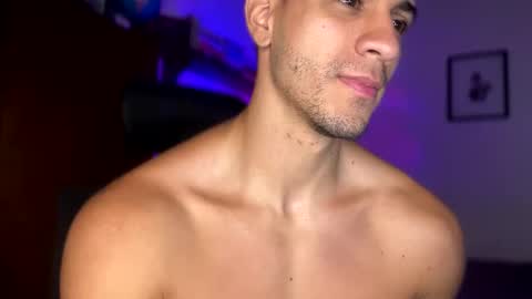 Snapshot of larry_jones chatting on 21, 2, 2025 andrew online show from 21, 2, 2025